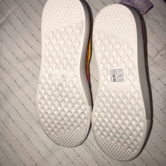 NWT Skechers Tie-Dye Sneakers Memory Foam. Sz. 9. - Picture 10 of 10